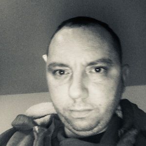 Meet your Posher, Thomas